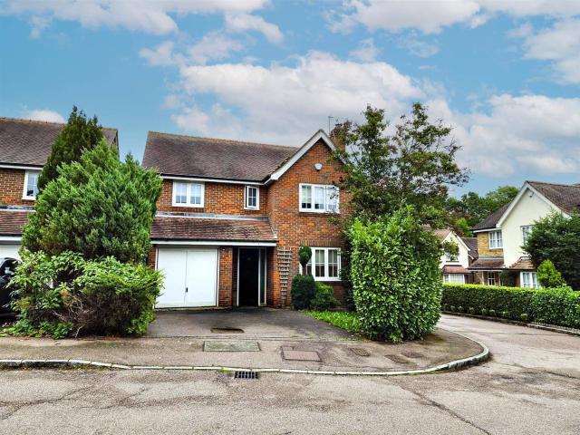 House for rent in Shenley, Hertsmere