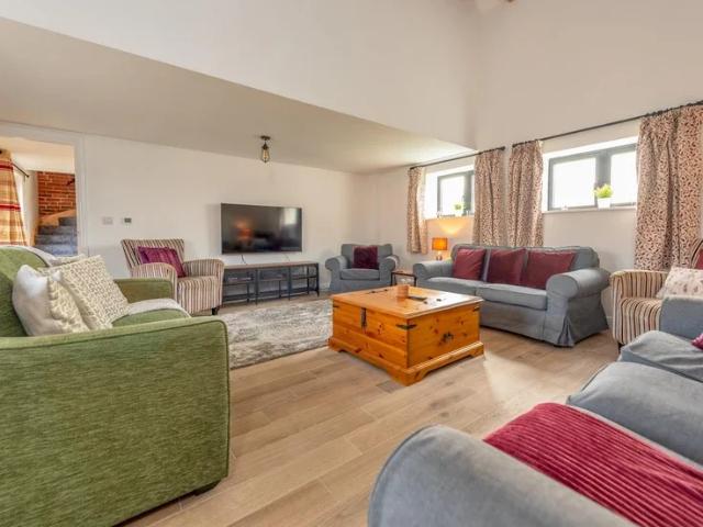 House for rent in Aston, Butterton