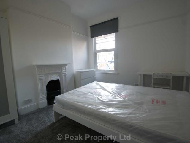House for rent in Southend City Centre Neighbourhood, Alton Barnes