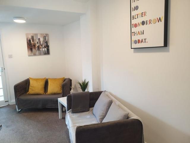 House for rent in St John's, Worcestershire