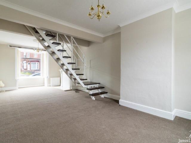 House for rent in Rounds Green, Tividale
