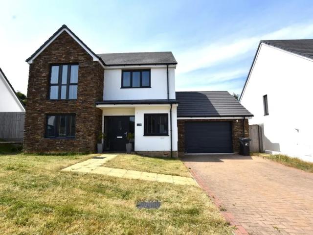 House for rent in Callington