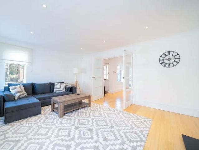 House for rent in Elstree and Borehamwood, Elstree