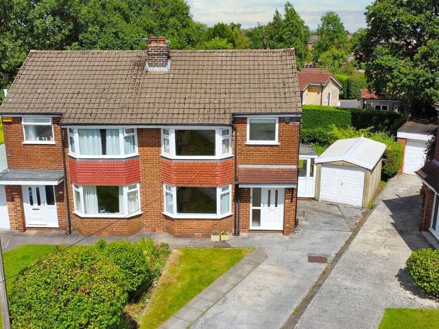 House for rent in Cheadle Hulme, Greater Manchester