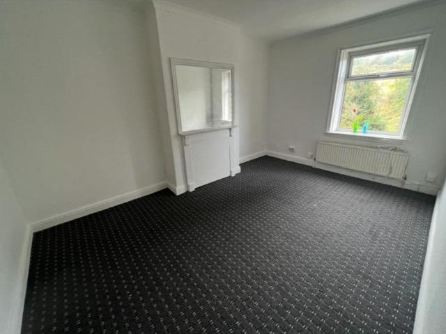 House for rent in Huddersfield, West Yorkshire