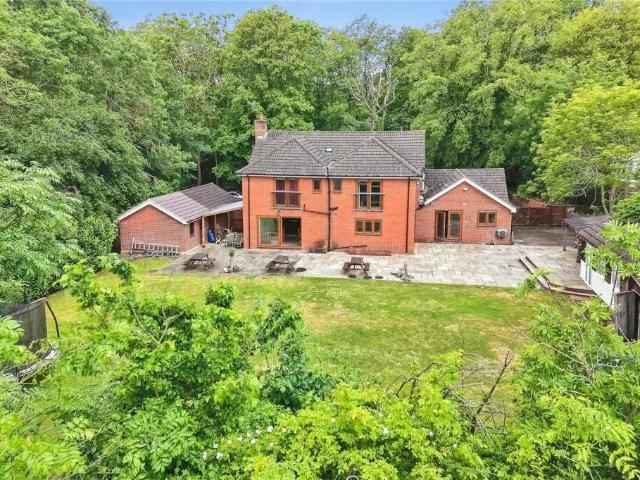 House for rent in Harold Hill, Greater London