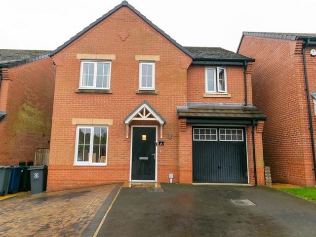 House for rent in Roby Mill, Lancashire