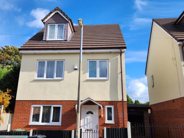 House for rent in Woodsetton, Coseley