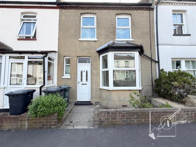 House for rent in Worcester Park Estate, Monks Orchard