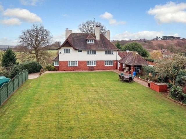House for rent in Walton on the Hill, Stafford