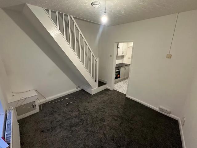 House for rent in Southtown, Stokesby