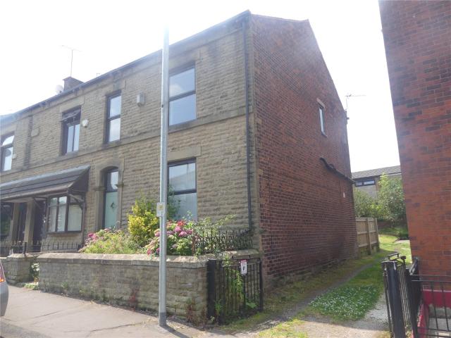 House for rent in Buersil Head, Burnedge