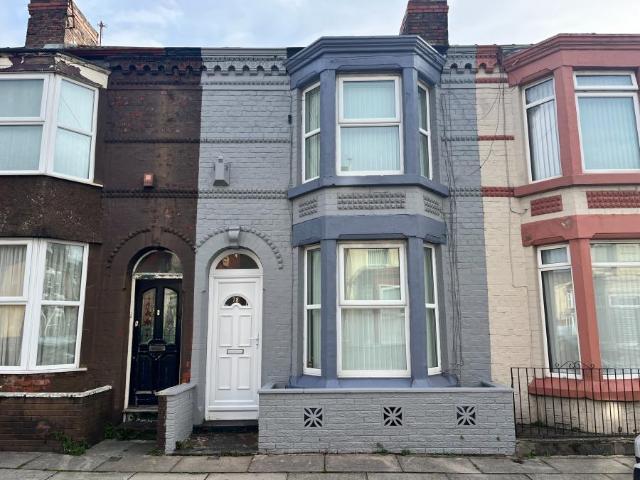 House for rent in Calderstones