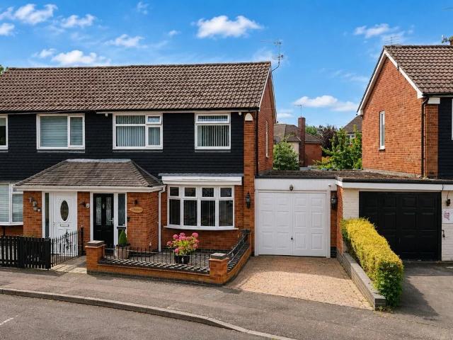 House for rent in Glenfields, Pinfold