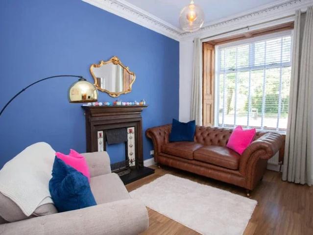 Flat for rent in Alexandria, Scotland