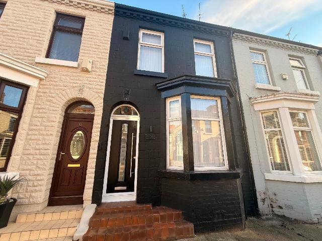 House for rent in Calderstones