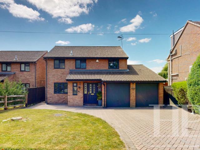 House for rent in Burstow, Hillview