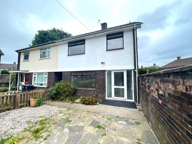 House for rent in Rossmore, Cheshire