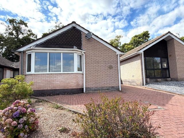 House for rent in Chadsmoor, Staffordshire