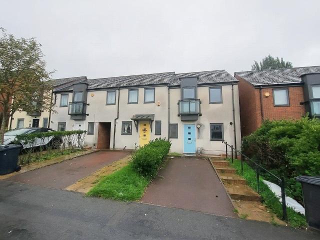 House for rent in Goldthorn Hill, Wolverhampton