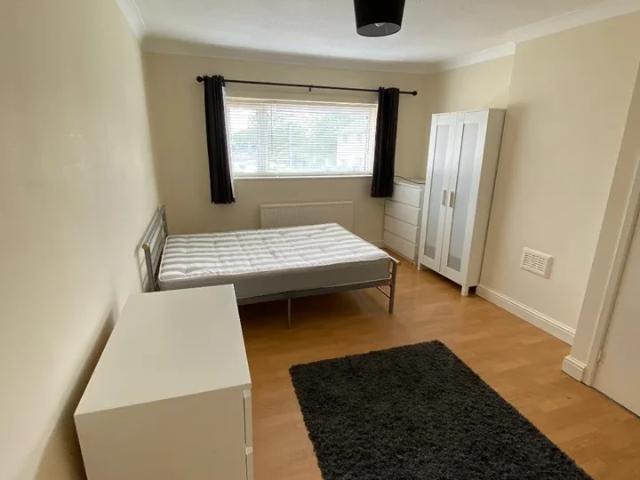 House for rent in Falcon Lodge, Wales