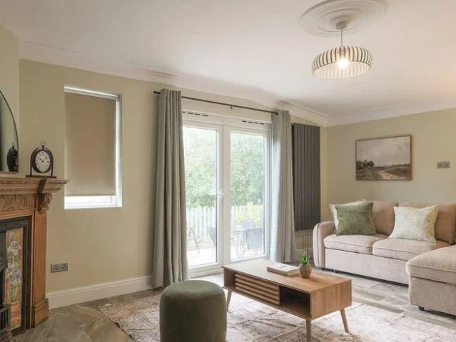 House for rent in Nangreaves, Wales