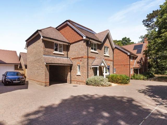 House for rent in Woodley, Wokingham