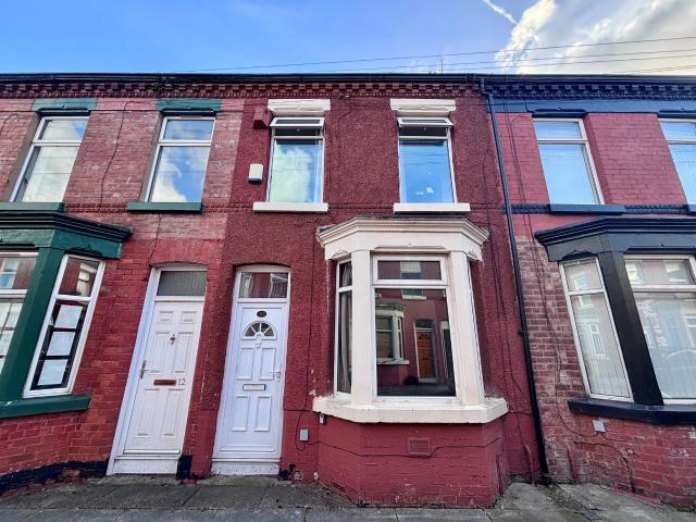 House for rent in Calderstones