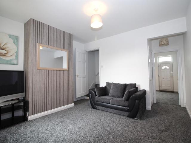 House for rent in Darlaston, West Midlands