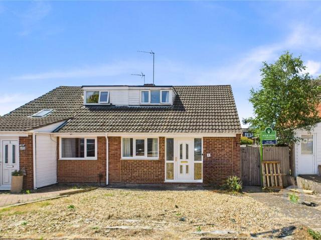 House for rent in White Hills, Kingsthorpe