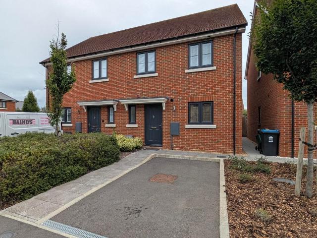 House for rent in Middle Deal, Ash