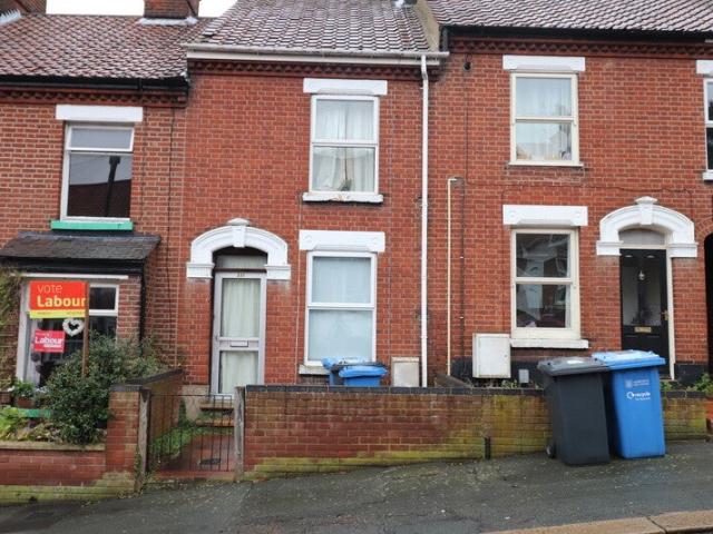 House for rent in Heigham Grove, East Bank