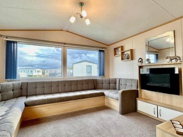 House for rent in Littlecote, West Sussex