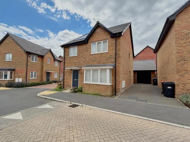 House for rent in Tattenhoe Park, Shenley Brook End