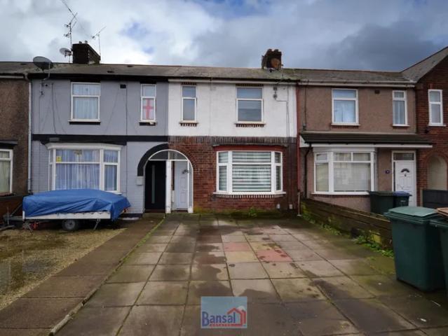 House for rent in Courthouse Green, West Midlands