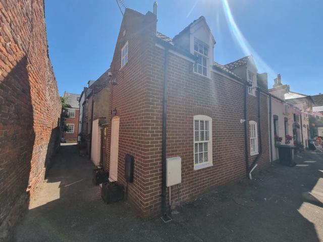 House for rent in Middle Deal, Ash