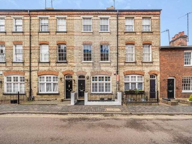 House for rent in St Albans, Five Acres