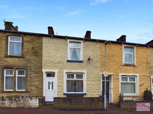 House for rent in Halifax, Calderdale
