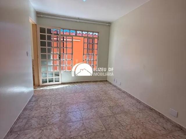 Casa aluguel em Região Geográfica Imediata do Distrito Federal, Região Integrada de Desenvolvimento do Distrito Federal e Entorno