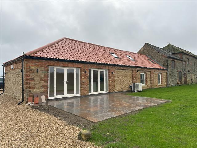 House for rent in Waddingham CP, Redbourne