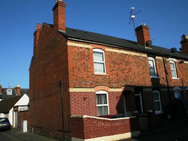 House for rent in Newtown, Reading