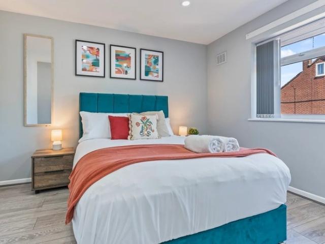 House for rent in Potters Green, Coventry