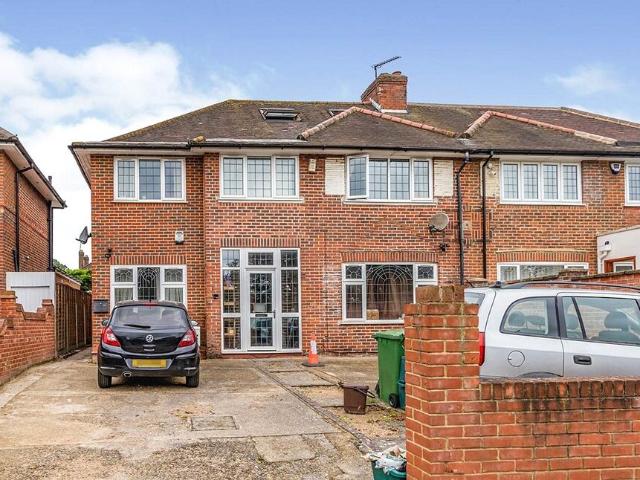 House for rent in Kingston Vale, Greater London
