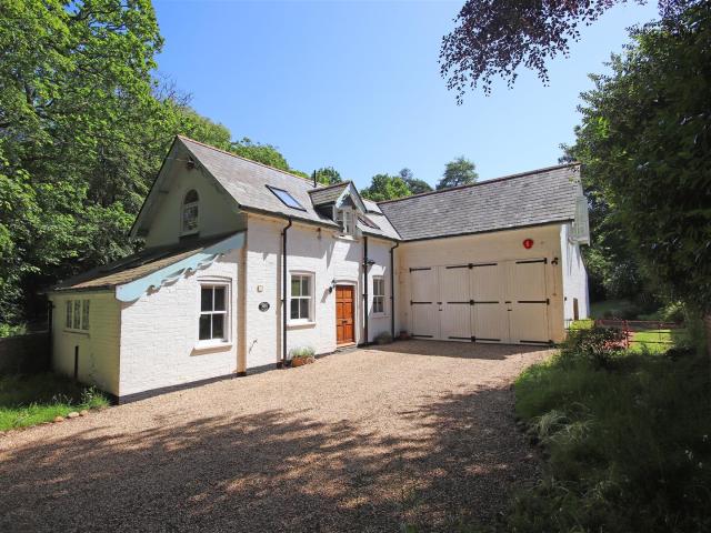 House for rent in Ashurst Bridge, Hampshire