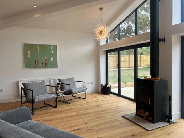 House for rent in Selwood, Spring Gardens