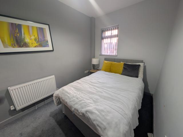 House for rent in Clarksfield, Oldham