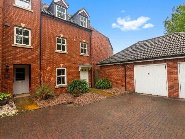 House for rent in Wokingham