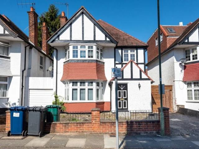 House for rent in Hendon, Greater London