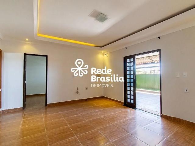 Casa aluguel em Região Geográfica Imediata do Distrito Federal, Região Integrada de Desenvolvimento do Distrito Federal e Entorno