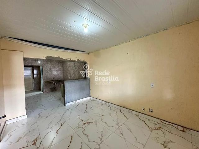 Casa aluguel em QR 411, Samambaia